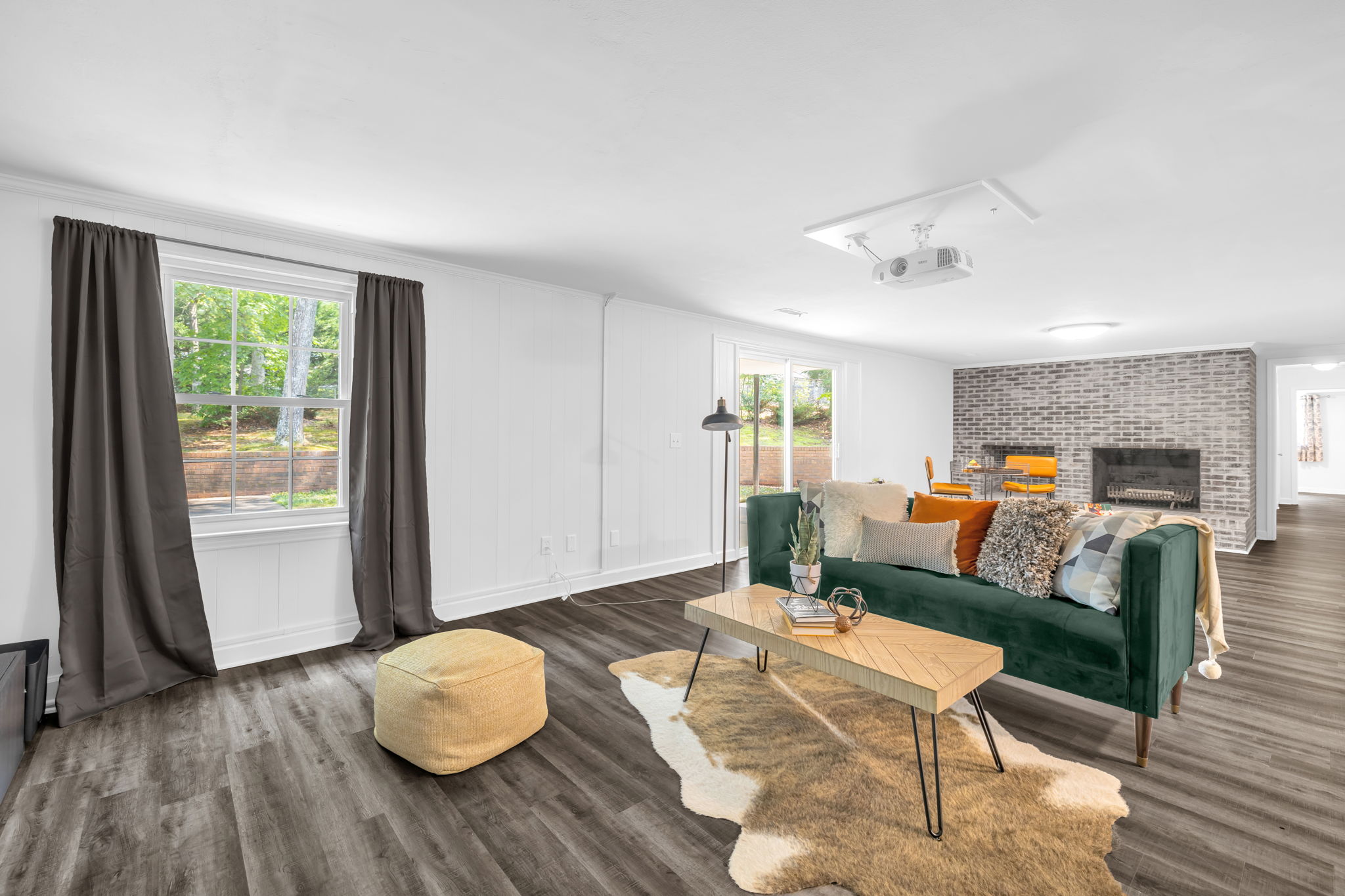 808 Pebble Dr-40