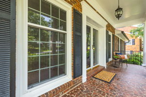 808 Pebble Dr-5