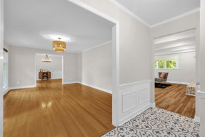 808 Pebble Dr-6