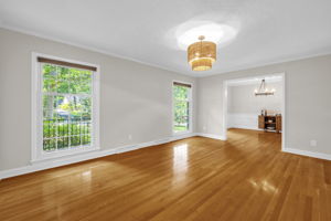 808 Pebble Dr-7