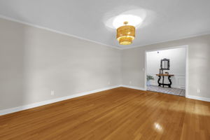 808 Pebble Dr-9