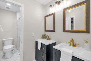 808 Pebble Dr-25