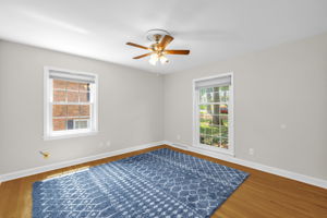 808 Pebble Dr-27