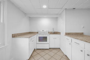 808 Pebble Dr-37