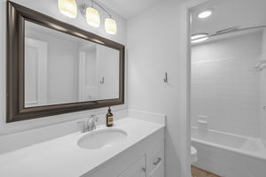 808 Pebble Dr-45