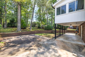808 Pebble Dr-47