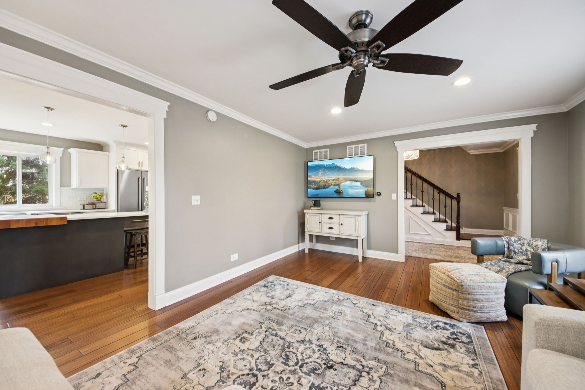 Shiloh Cir-L0903-009