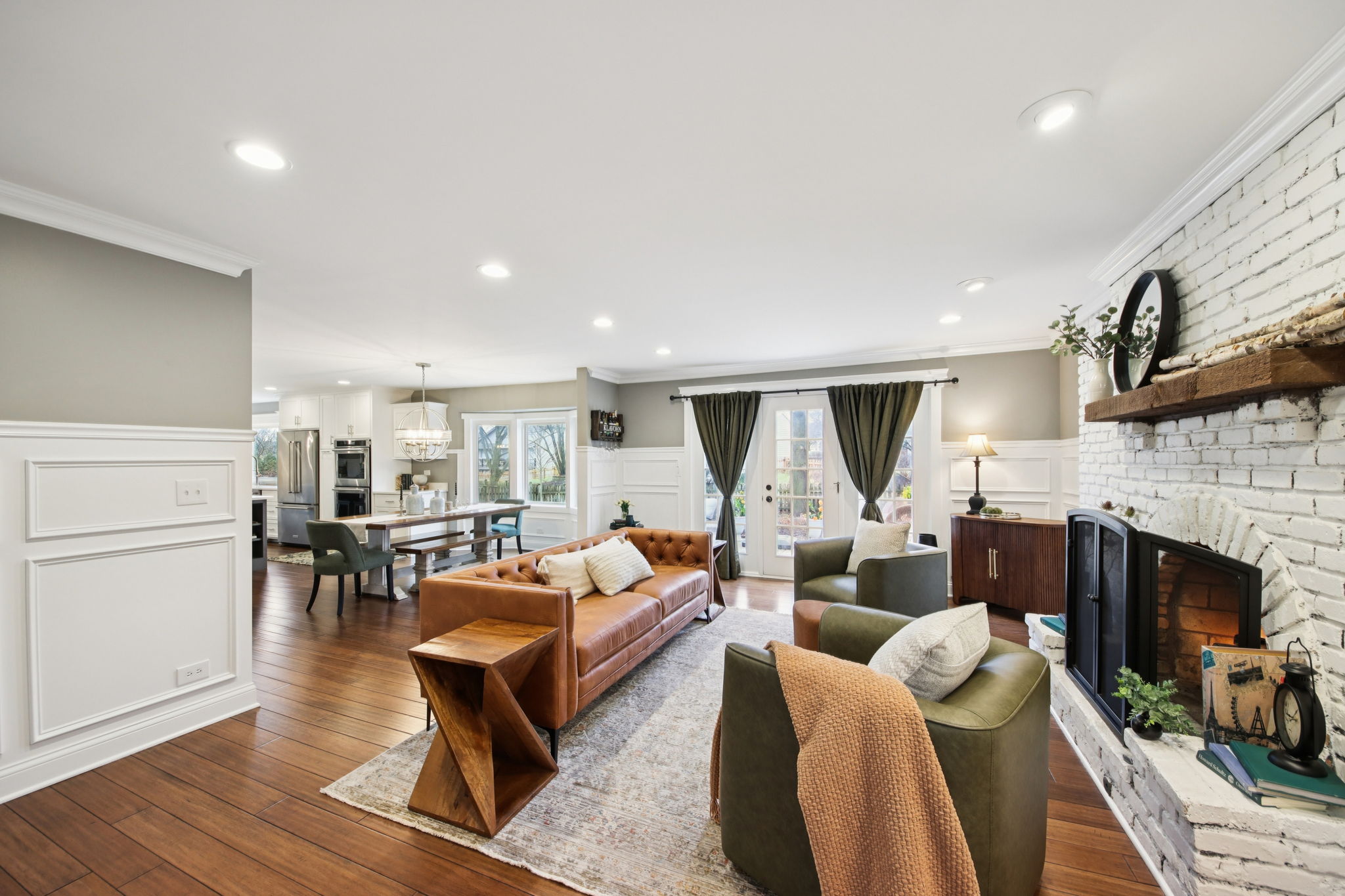 Shiloh Cir-L0903-012