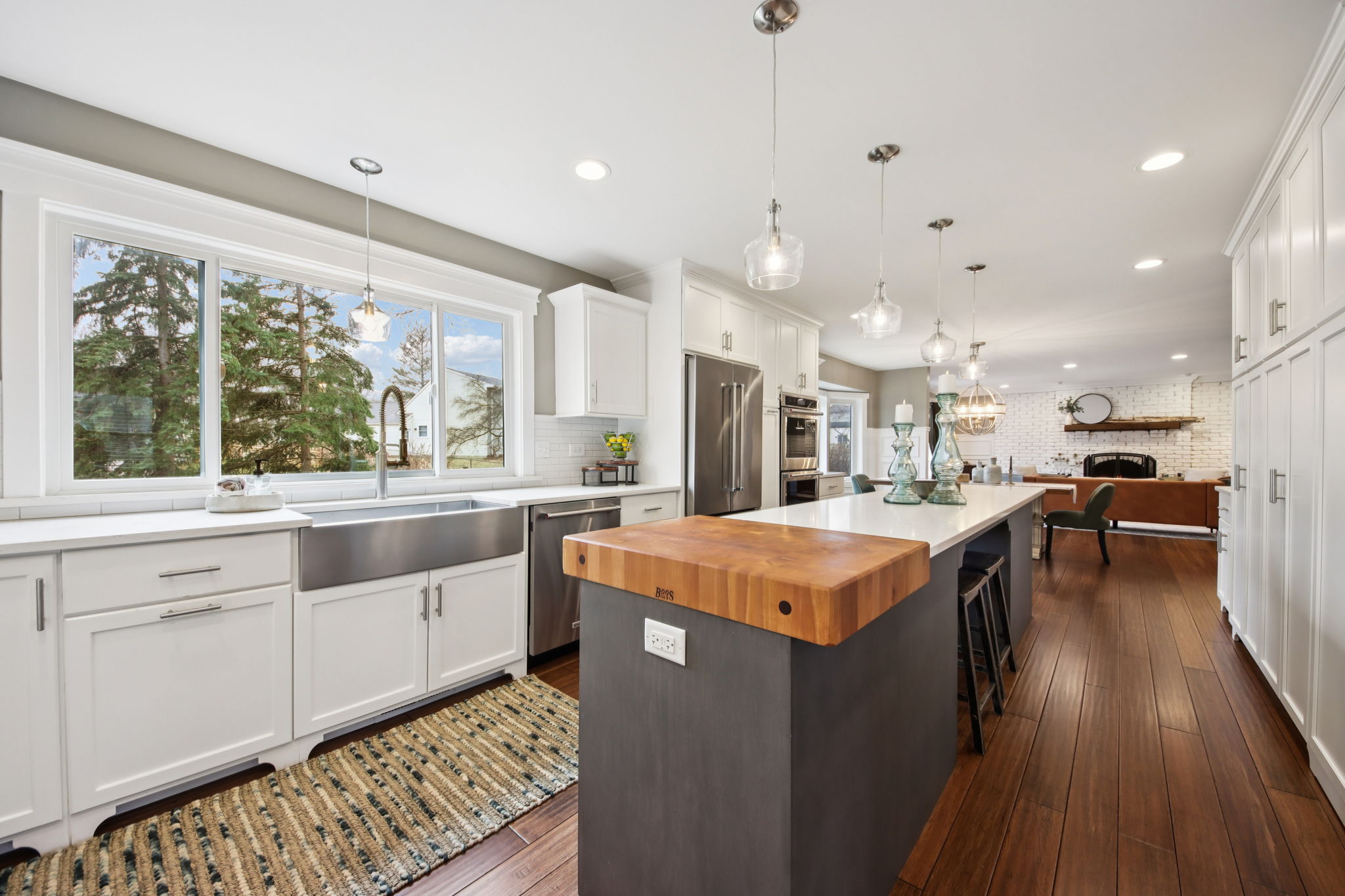 Shiloh Cir-L0903-016