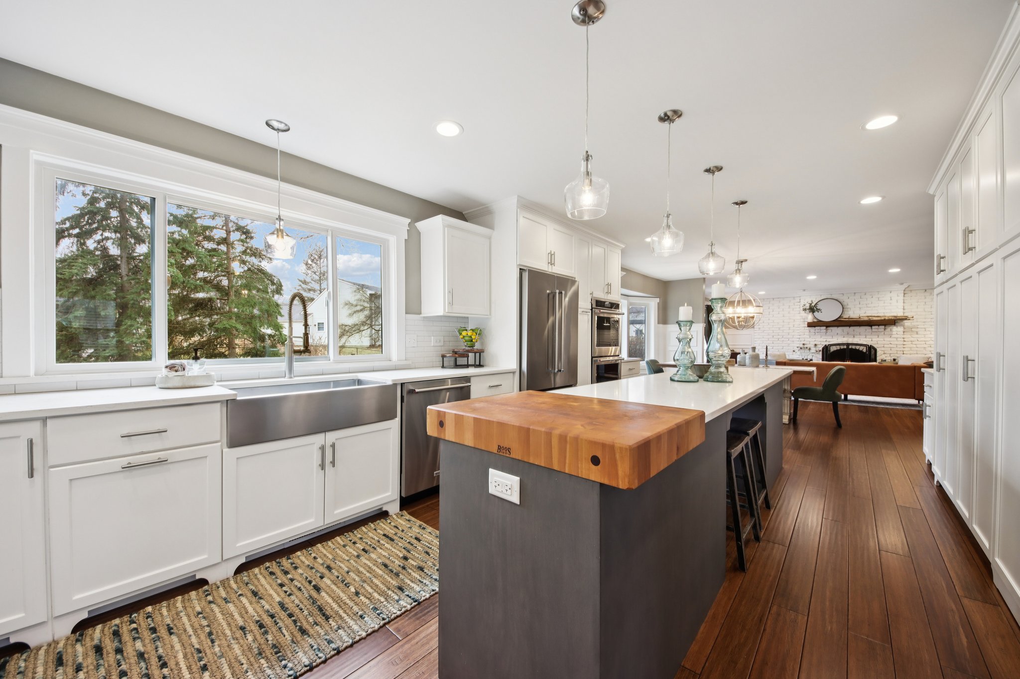 Shiloh Cir-L0903-016 (2).jpg