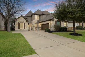 Photo 0
