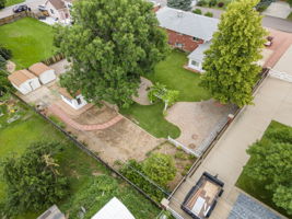  Photo 40