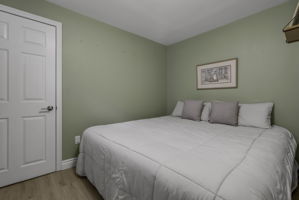  Photo 49