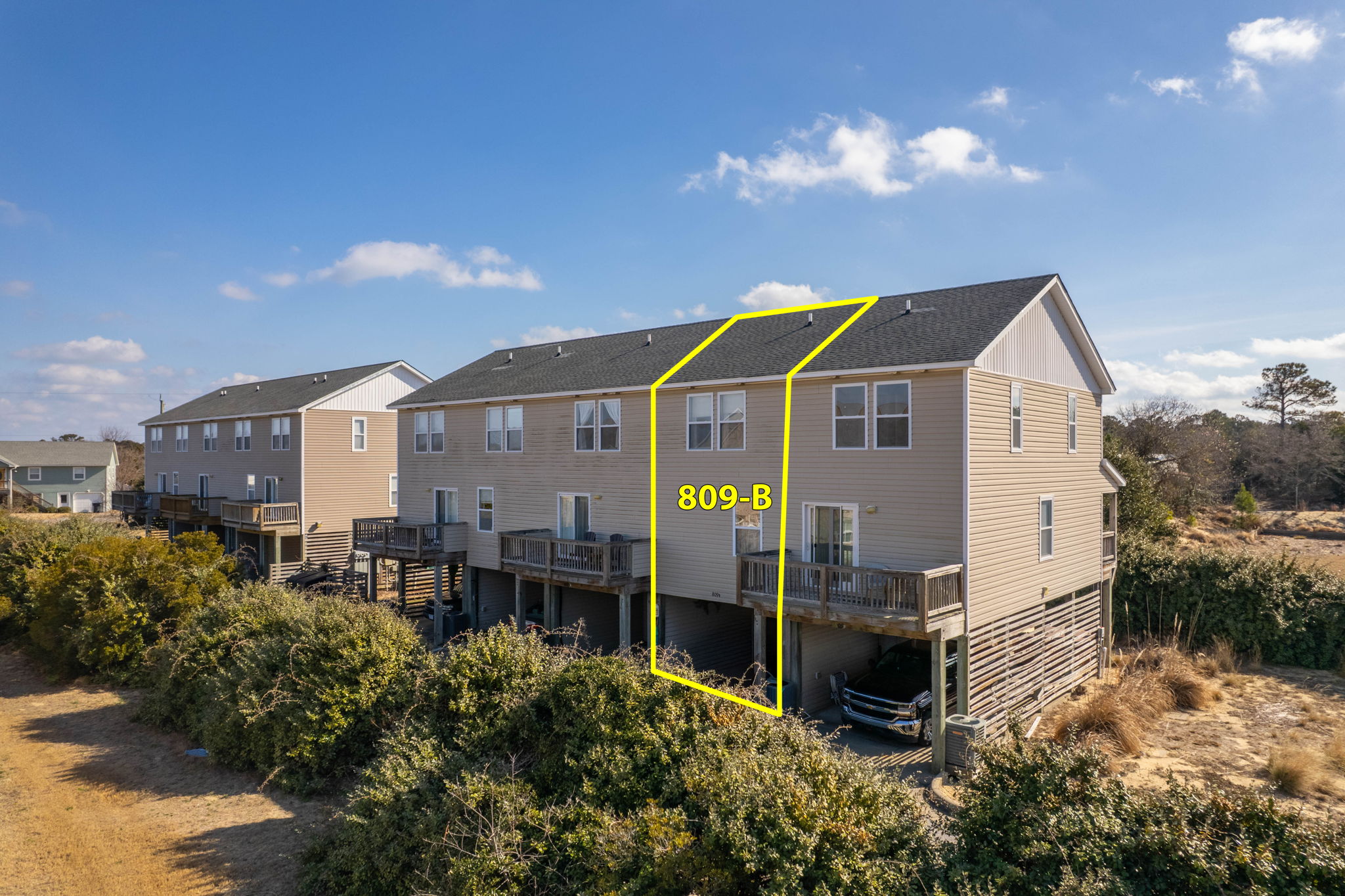 809-B-Ninth-Ave-Front-Exterior-Outline