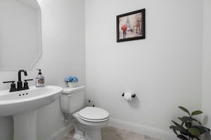  Photo 30