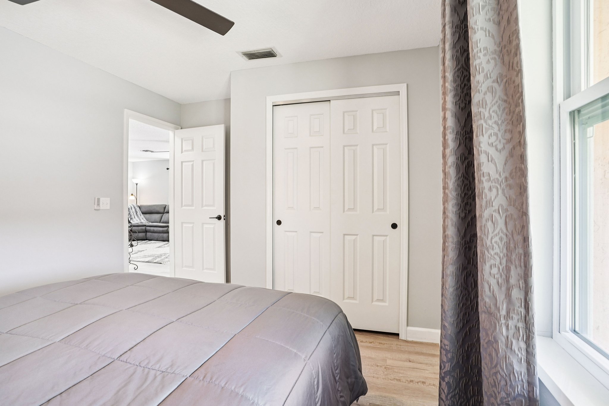 Alvarado Pl-S1410-026.jpg