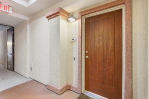 004_F8_809 Auzerais Ave 146