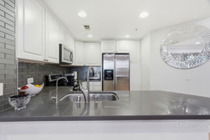 008_F8_809 Auzerais Ave 146