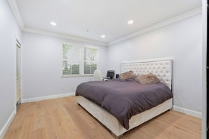 018_F8_809 Auzerais Ave 146