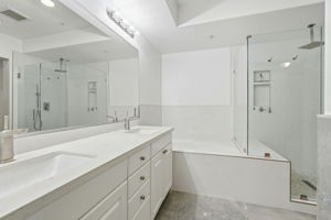 026_F8_809 Auzerais Ave 146