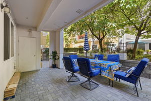 030_F8_809 Auzerais Ave 146