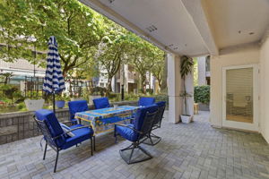 032_F8_809 Auzerais Ave 146