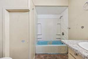Hancock St-S0307-020.jpg