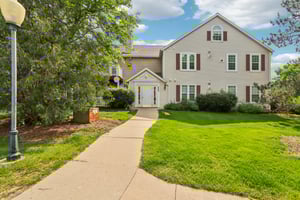 Harbor House Dr 4-0406-003.jpg