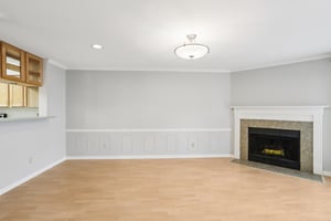 Harbor House Dr 4-0406-007.jpg