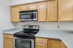 Harbor House Dr 4-0406-014.jpg