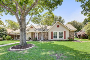 Redcedar Way Dr-004