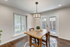Redcedar Way Dr-015