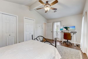 Redcedar Way Dr-032