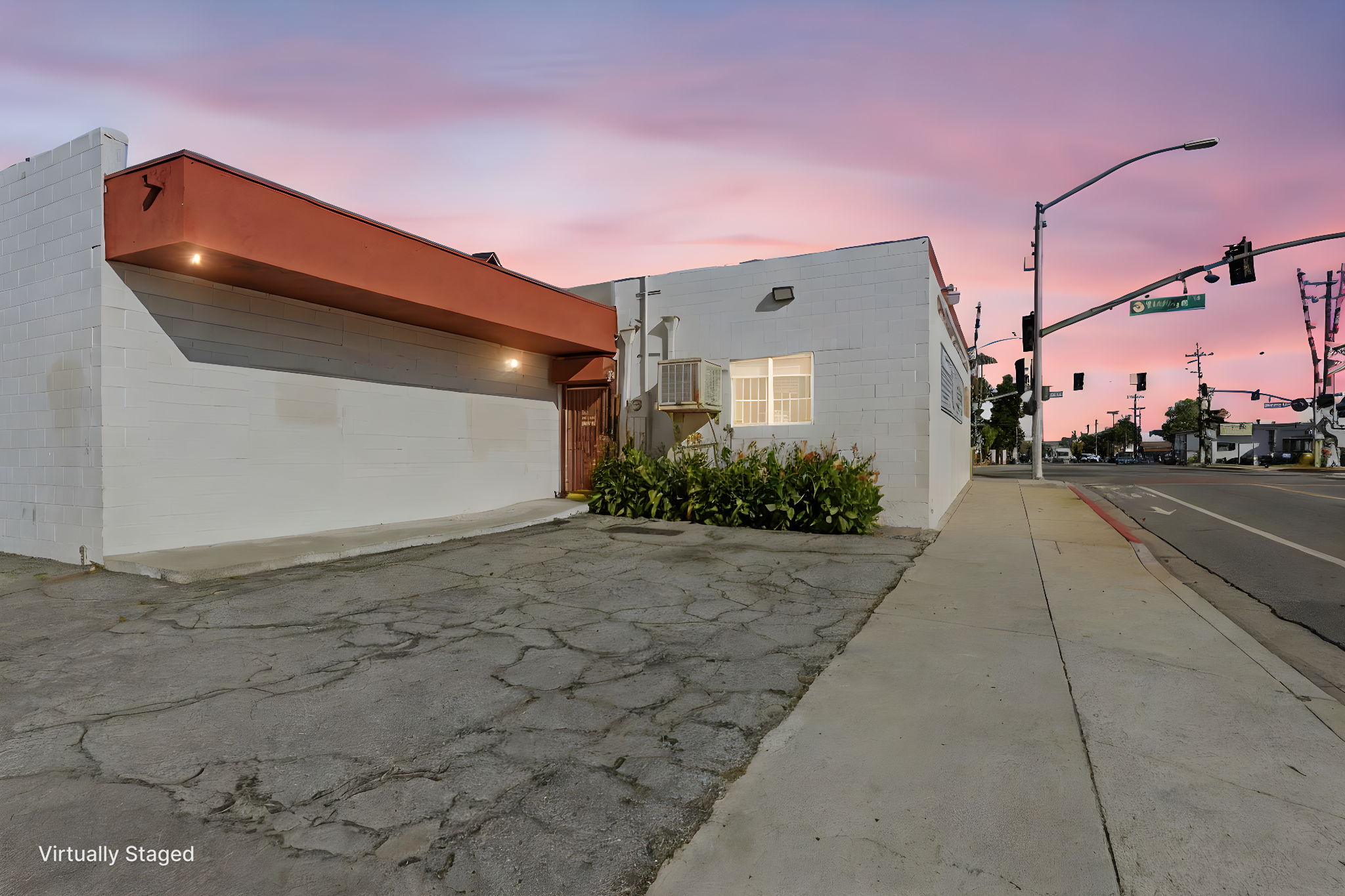 DSC07234_declutter_a821c942-11a7-4b88-b0ff-1dc4d023effa-Edit day to dusk.jpeg