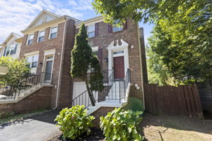 809 Suffield Dr.