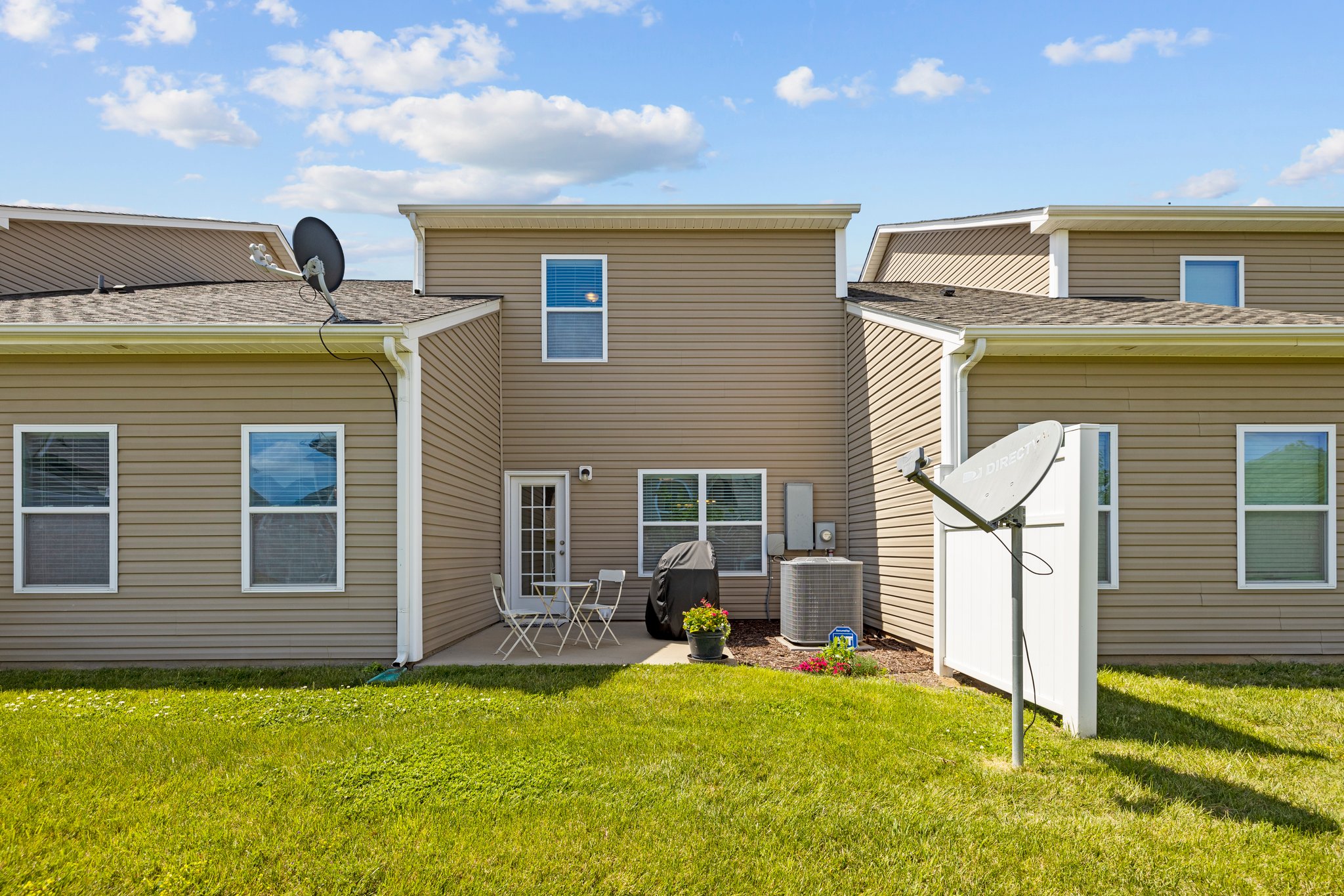 809 Summerlake Dr, Fort Mill, SC 29715, USA Photo 2