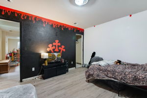  Photo 36