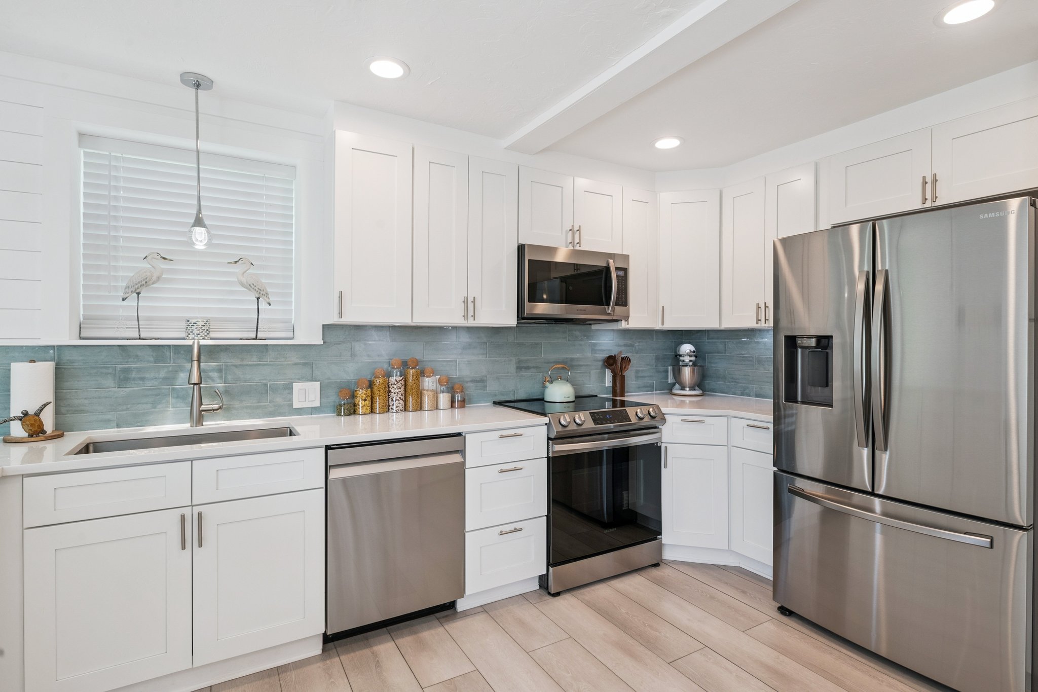 8096 Glenbrooke Ln - 009.jpg