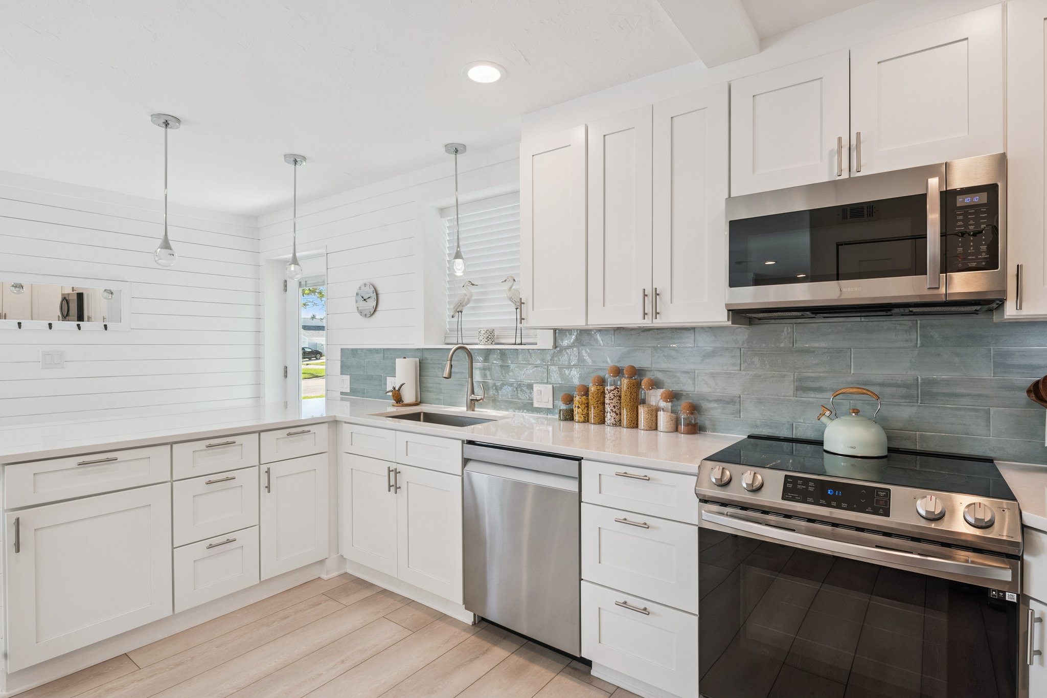 8096 Glenbrooke Ln - 010.jpg