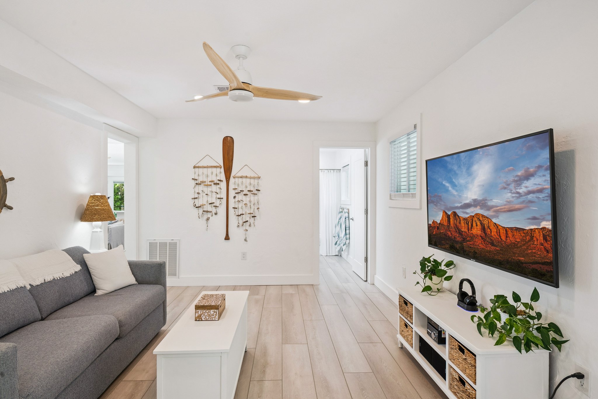 8096 Glenbrooke Ln - 014.jpg