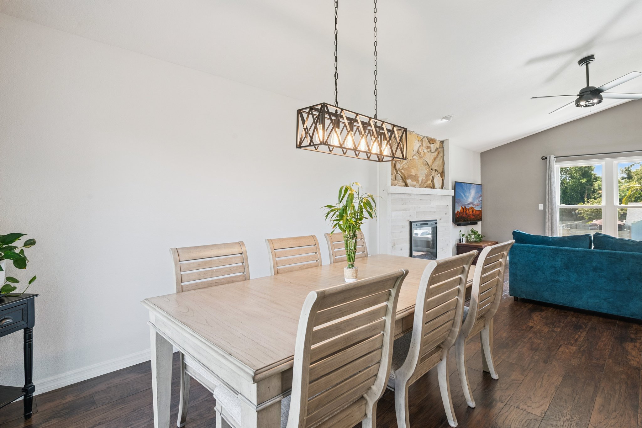 8096 Glenbrooke Ln - 019.jpg