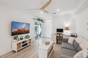 8096 Glenbrooke Ln - 012.jpg