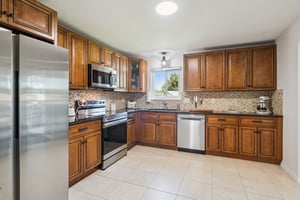 8096 Glenbrooke Ln - 021.jpg