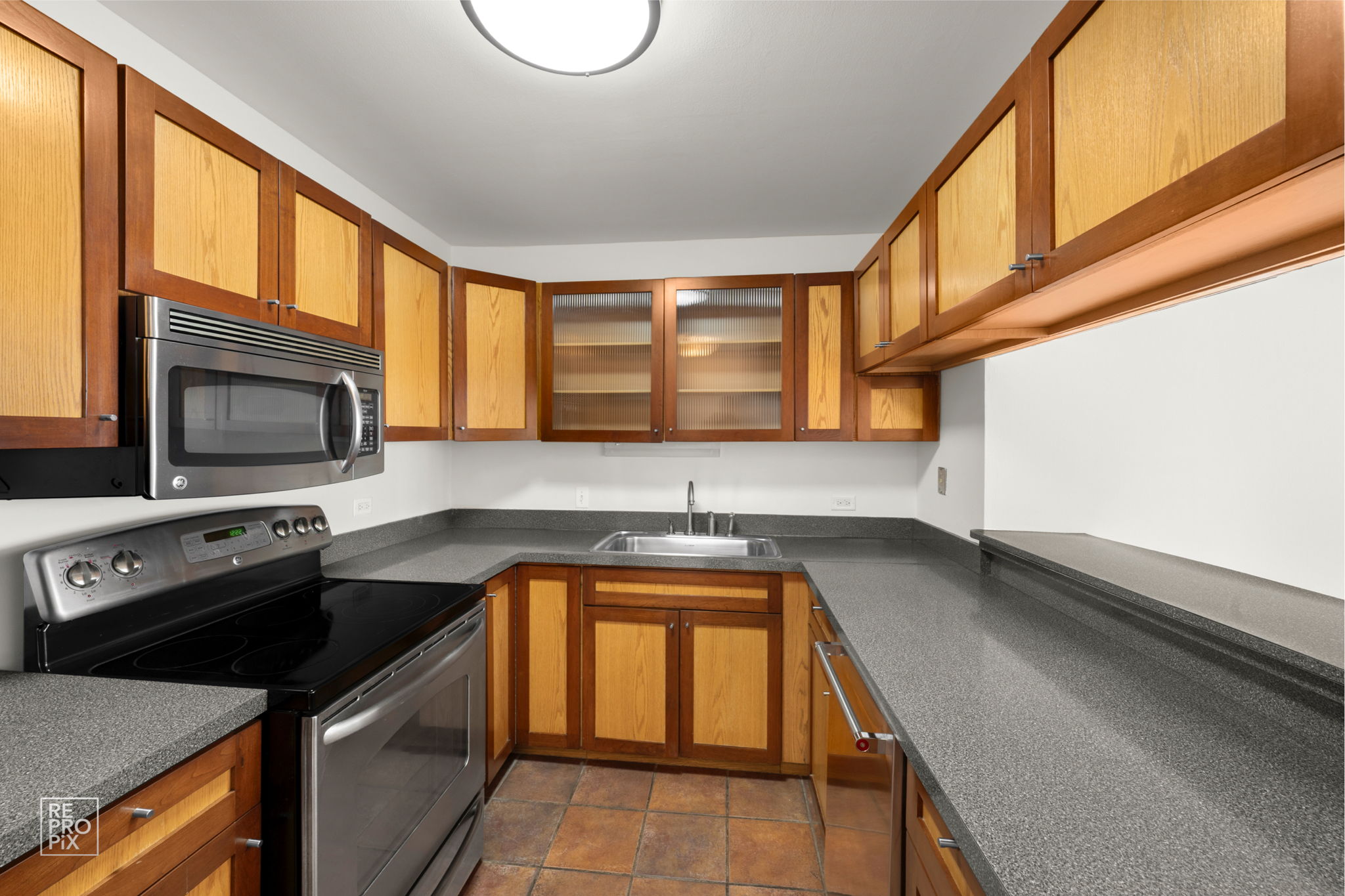 81 6th Ave 202, La Grange, IL 60525_006