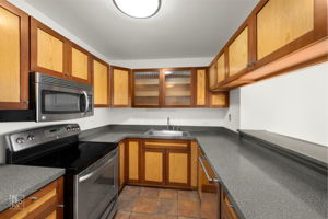 81 6th Ave 202, La Grange, IL 60525_006