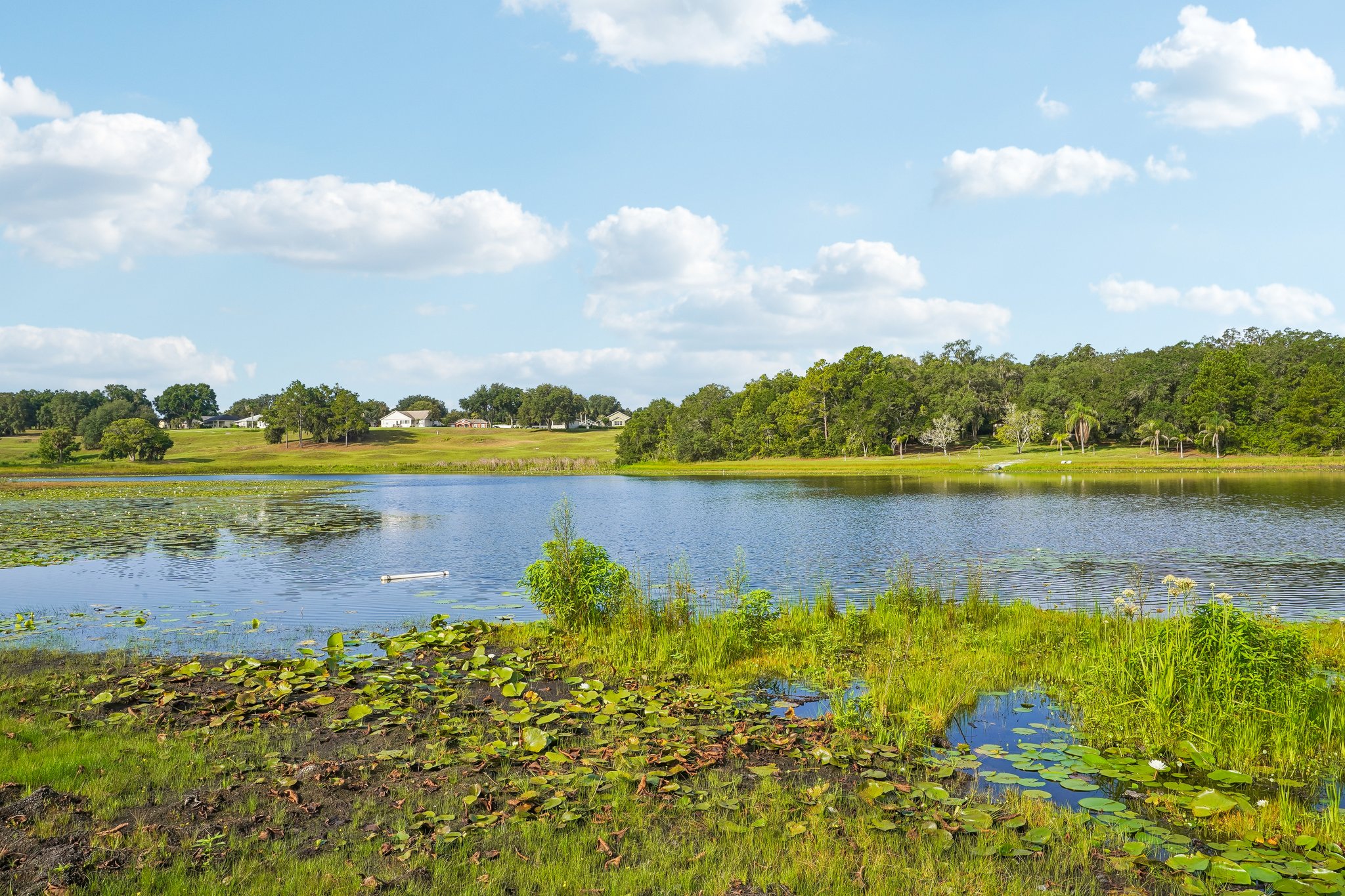 Fairway Cir-S0108-045.jpg