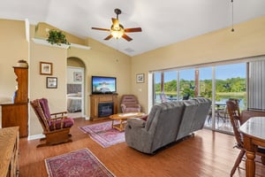Fairway Cir-S0108-010.jpg
