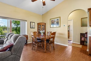 Fairway Cir-S0108-019.jpg