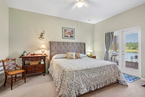 Fairway Cir-S0108-021.jpg