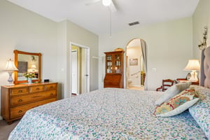 Fairway Cir-S0108-022.jpg